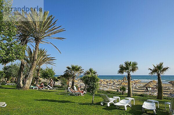 Strand von Side  türkische Riviera  Türkei  Asien