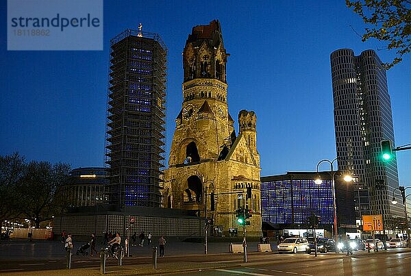 Gedächtniskirche  Breitscheidplatz  Charlottenburg  Berlin  Deutschland  Europa