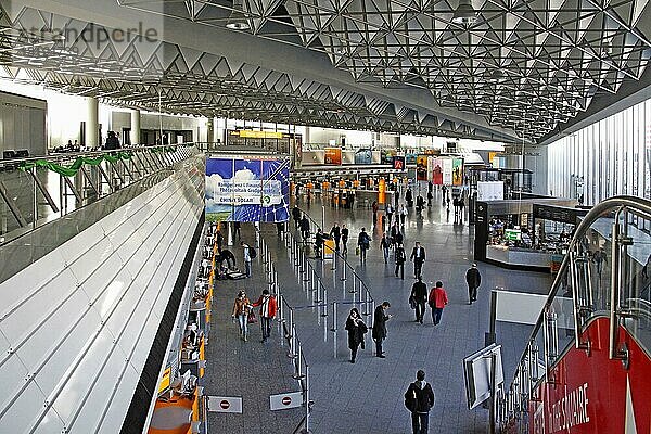 Terminal 1  Internationale Abflughalle  Check-in  Flughafen Frankfurt am Main  Hessen  Deutschland  Europa