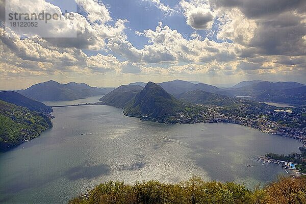 Luganersee  Monte Bre  Lugano  Tessin  Lago di Lugano  Luganer See  Schweiz  Europa