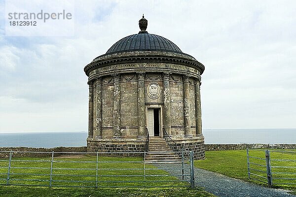 Mussenden-Tempel  Castlerock  Nordirland