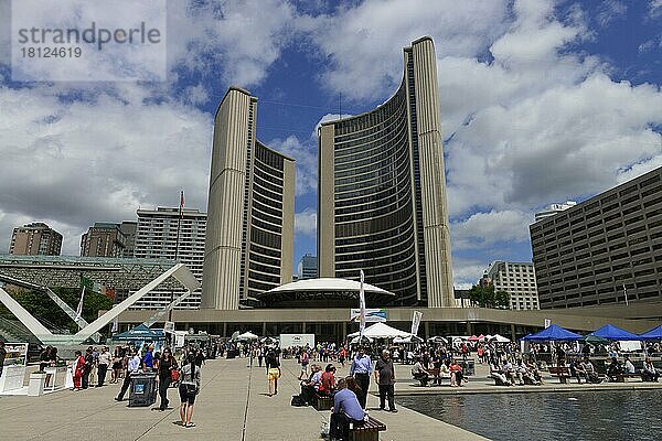 Neues Rathaus  Nathan Phillips Square  Toronto  Ontario  Kanada  Nordamerika