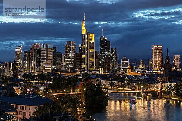 Skyline  Frankfurt  Hessen  Deutschland  Europa