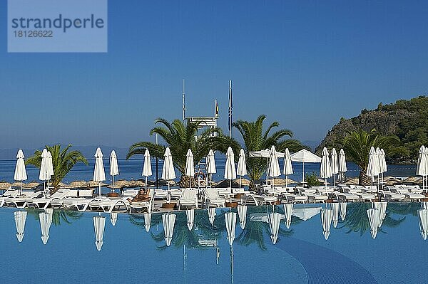 Pool des Hillside Clubs bei Fethiye  türkische Ägäis  türkische Ägäis  Türkei  Asien