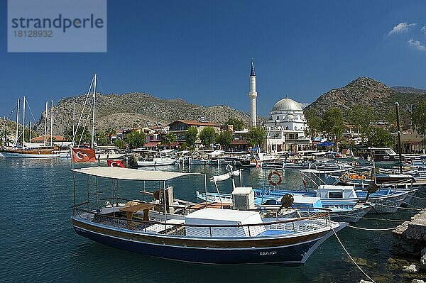 Fischerhafen von Bozburun bei Marmaris  türkische Ägäis  türkische Ägäis  Türkei  Asien