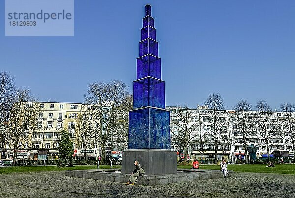 Blauer Obelisk  Theodor-Heuss-Platz  Westend  Charlottenburg  Berlin  Deutschland  Europa