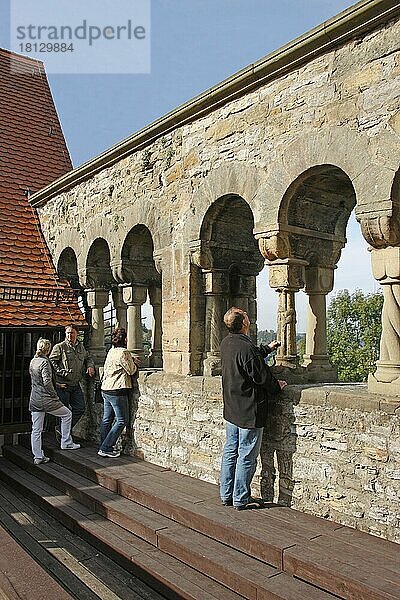 Palas-Arkaden  Kaiserpfalz  Bad Wimpfen  Baden-Württemberg  Staufer-Arkaden  romanisch  Deutschland  Europa