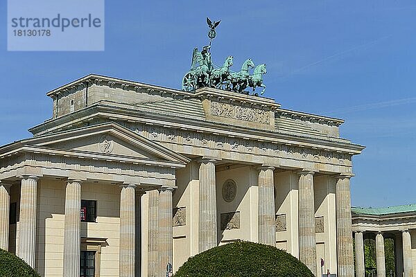 Brandenburger Tor  Pariser Platz  Mitte  Berlin  Deutschland  Europa