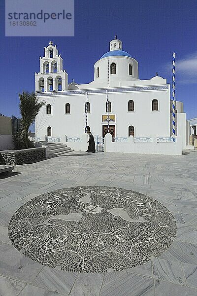 Panagia Platsan Kirche  Oia  Santorin  Kykladen  Griechenland  Europa