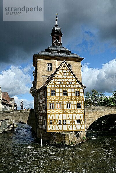 Altes Rathaus in der Regnitz  Bamberg  Oberfranken  Franken  Bayern  Deutschland  Europa