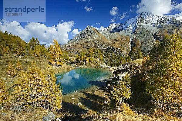 Lac Bleu  Grande Dent de Veisivi  Dent de Perroc  Wallis  Schweiz  Europa