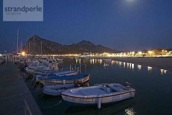 Fischerhafen von San Vito lo Capo  Sizilien  Italien  Europa