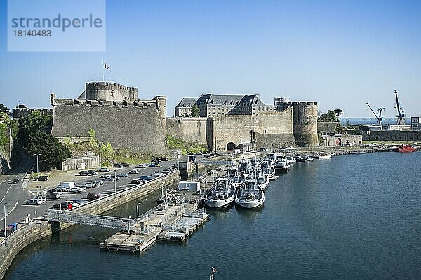 Marinehafen und Festung Brest Musée-Château National de La Marine  Brest  Bretagne  Frankreich  Europa