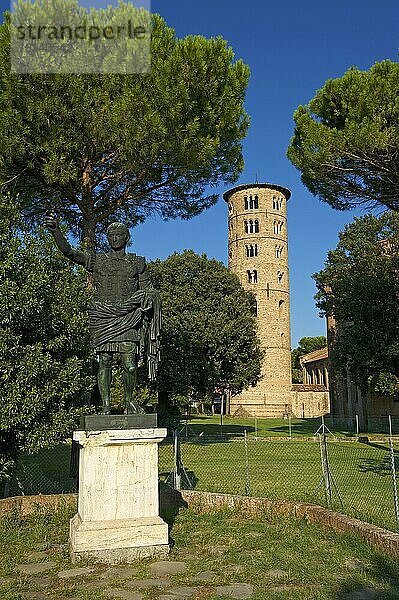 Basilika di Sant'Apollinare in Classe  UNESCO-Welterbe  Ravenna  Emilia Romagna  Italien  Europa