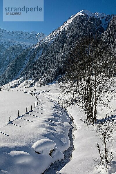 Winterlandschaft  Krimml  Wilkdgerlostal  Salzburger Land  Österreich  Europa