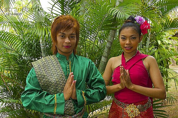 Thailändische Trachten auf Ko Samui  Thailand  Asien