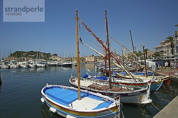 Hafen von Sanary-sur-Mer  Var  Provence-Alpes-Cote d'Azur  Frankreich  Europa
