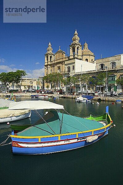 Fischerboote im Msida Creek  Valletta  Malta  Europa
