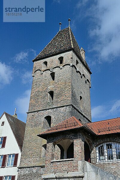 Metzgerturm an der Stadtmauer  Teil der Stadtbefestigung  Ulm  Baden-Württemberg  Deutschland  Europa