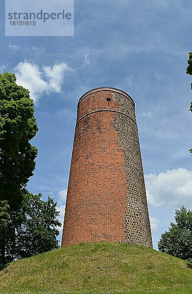 Bergfried  Burg Eisenhardt  Bad Belzig  Brandenburg  Deutschland  Europa