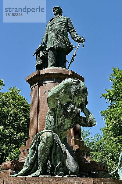 Bismarck-Denkmal  Großer Stern  Tiergarten  Berlin  Deutschland  Europa
