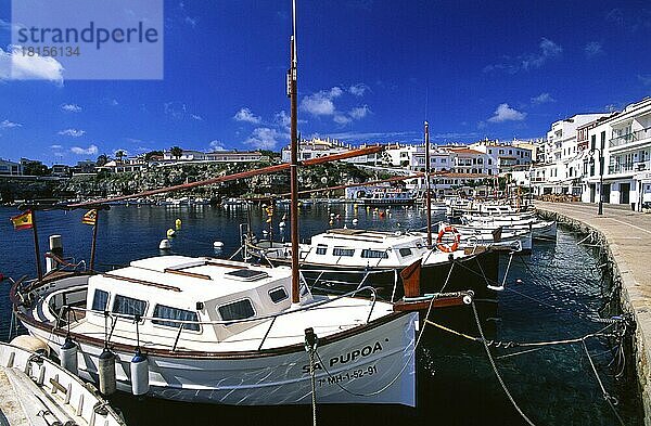 Hafen in Es Castell  Menorca  Balearische Inseln  Spanien  Europa