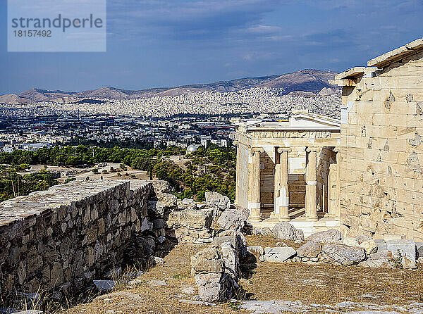 Der Tempel der Athena Nike  Akropolis  UNESCO-Weltkulturerbe  Athen  Attika  Griechenland  Europa