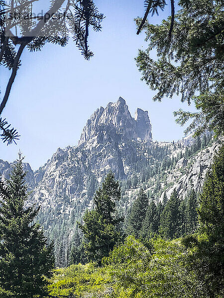 Sägezahngipfel in den Sawtooth Mountains