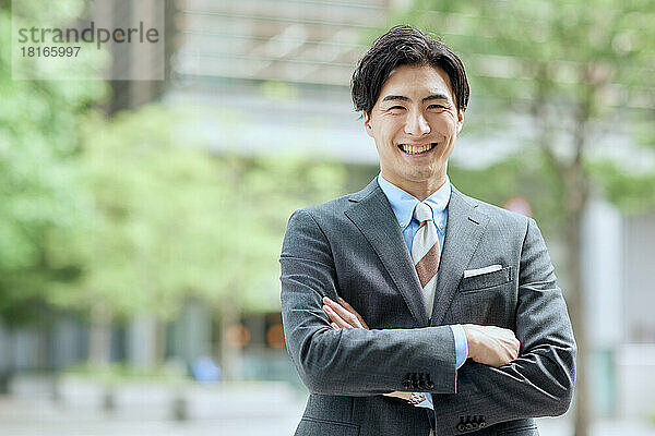 Japanisches Geschäftsmannporträt