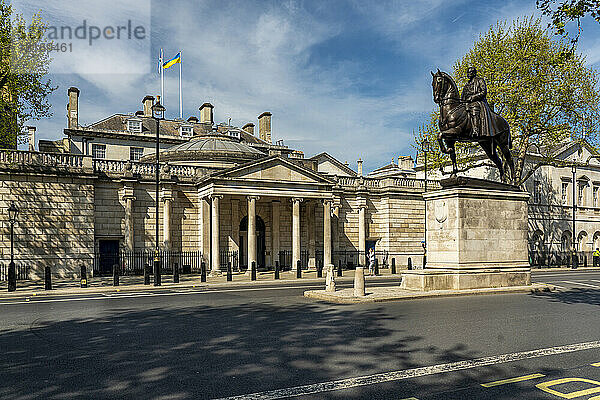 Großbritannien  England  London  Eingang des Dover House