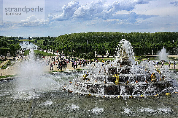 Brunnen von Latona  Versailles  Frankreich