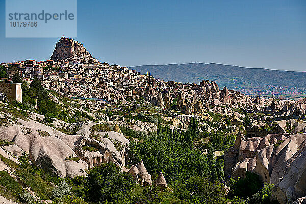 Blick ins Taubental  Uchisar  Kappadokien  Anatolien  Tuerkei |view into Pigeon Valley  Uchisar  Cappadocia  Anatolia  Turkey|