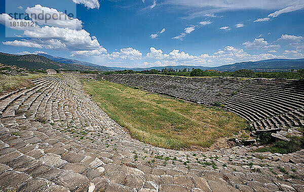 Stadion von Aphrodisias Ancient City  Denizli  Tuerkei |Stadium of Aphrodisias Ancient City  Denizli  Turkey|