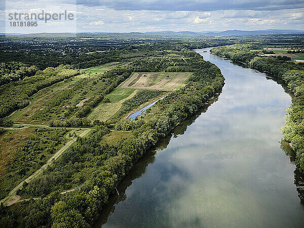 USA  Virginia  Leesburg  Luftaufnahme des Potomac River  der Virginia von Maryland trennt