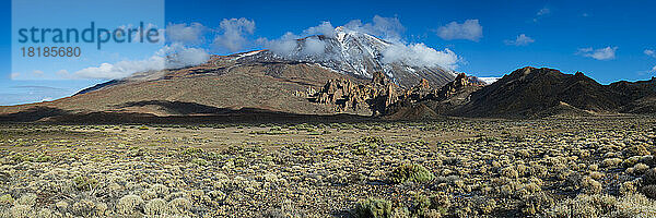 Spanien  Kanarische Inseln  Panoramablick auf den Teide