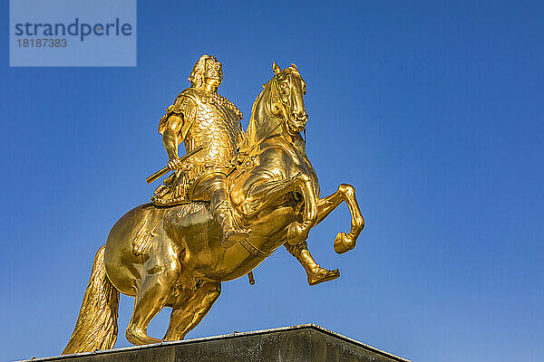 Deutschland  Sachsen  Dresden  Statue des Goldenen Reiters von August II