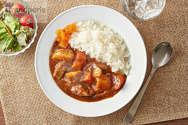 Curry-Reisgericht nach japanischer Art