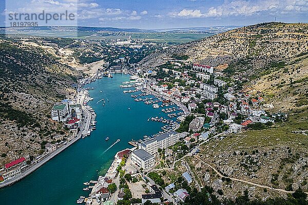 Luftaufnahme der Bucht von Balaklava  Krim  Russland  Europa