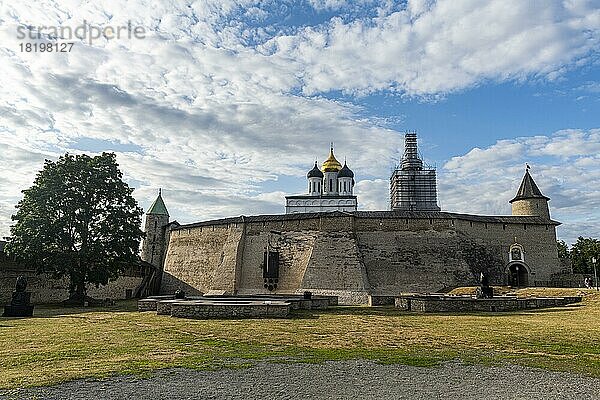 Der Kreml der Unesco-Stätte Pskow  Russland  Europa