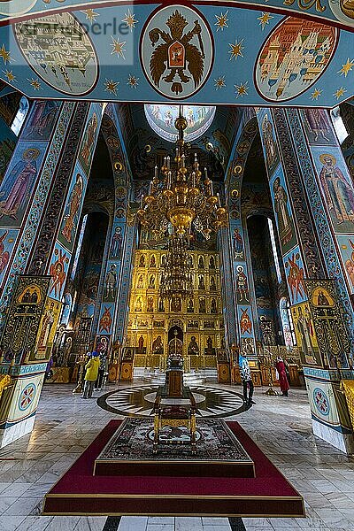 Innenraum der Abakan-Kathedrale der Verklärung  Abakan  Republik Chakassien  Russland  Europa