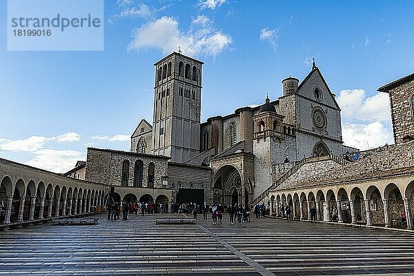 Basilika des Heiligen Franz von Assisi  Unesco-Weltkulturerbe Assisi  Italien  Europa