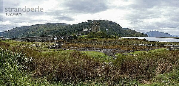 Eilean Donan Castle  Loch Duich  Highlands  Nähe Isle of Skye  Schottland  Großbritannien  Europa