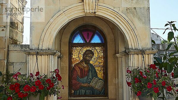 Frauenkloster Eleftherotria  Torbogen  Jesus-Ikone  Rosen  Insel Zakynthos  Ionische Inseln  Griechenland  Europa