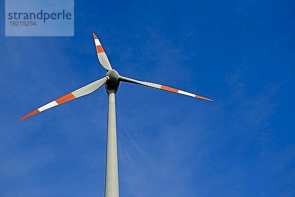 Windkraftanlage  Symbolbild erneuerbare Energie  Brandenburg  Deutschland  Europa