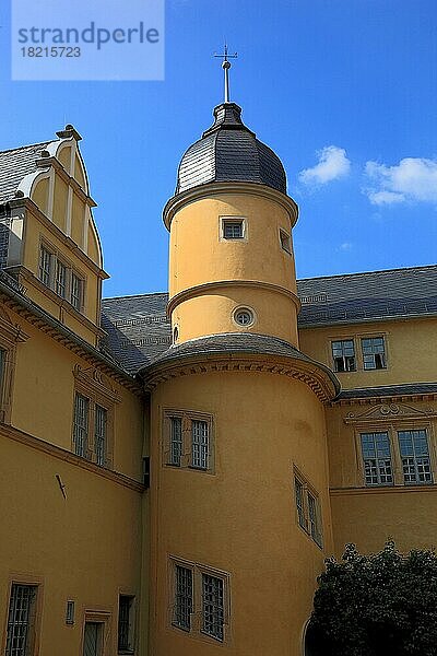 Das Stadtschloss Ehrenburg  im Innenhof  Coburg  Oberfranken  Bayern  Deutschland  Europa