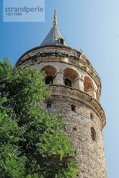 Blick auf den Galata-Turm aus der Antike in Istanbul