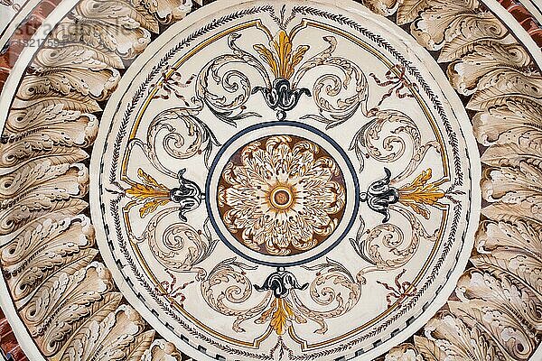 Beispiel für ein florales Kunstmuster aus der osmanischen Zeit