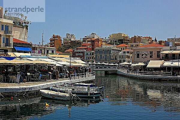 Agios Nikolaos  Stadtzentrum  Restaurants am Voulismeni-See  Kreta  Griechenland  Europa