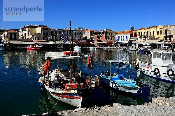 Hafenstadt Rethymno  Boote im Venezianischen Hafen  Kreta  Griechenland  Europa