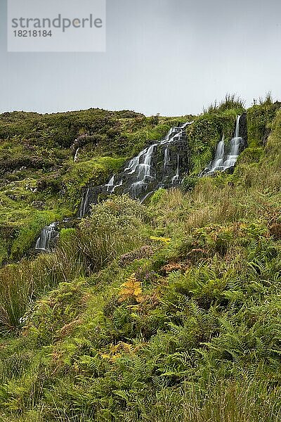 Bride's Veil Waterfall  Wasserfall  Trotternish  Isle of Skye  Schottland  Großbritannien  Europa